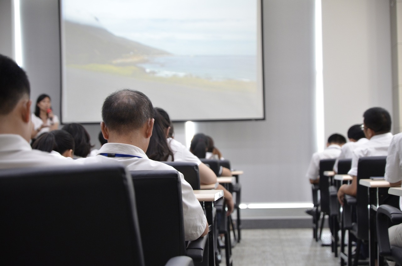 大学生暑期兼职,大学生暑期兼职，收获成长与锻炼自我